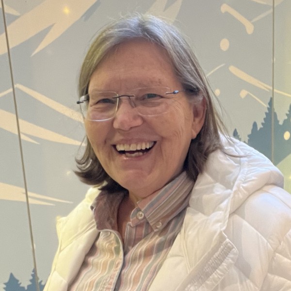 Becky Greenwood headshot